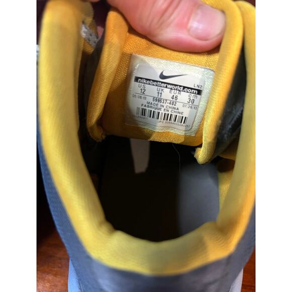 Nike Hyperdunk sneakers Armory Slate 2013 gray and yellow high top basketball